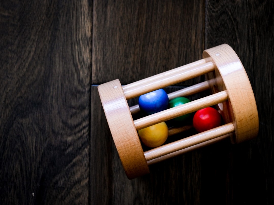 Entdecke Spielgruppen und Eltern-Kind-Kurse die so viel mehr sind als eine gewöhnliche Krabbelgruppe. Workshops und besondere Familienmomente in Rosnheim